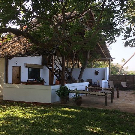 Villa Matalai Танга Екстериор снимка
